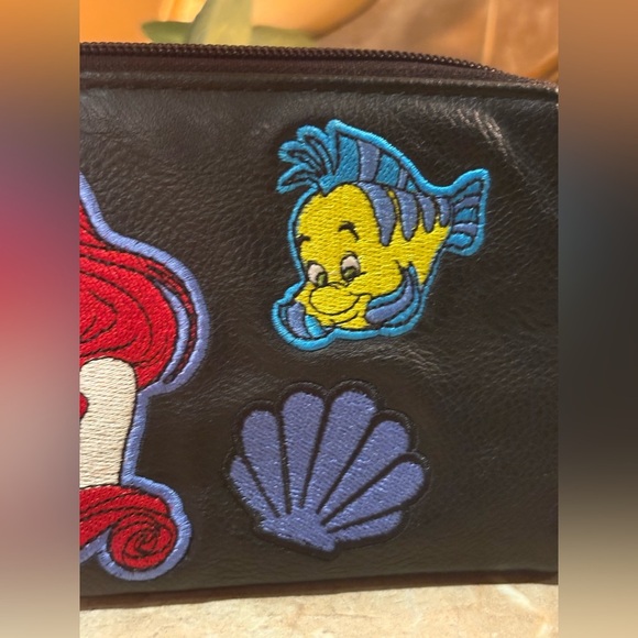 The Little Mermaid wallet. - Picture 3 of 11